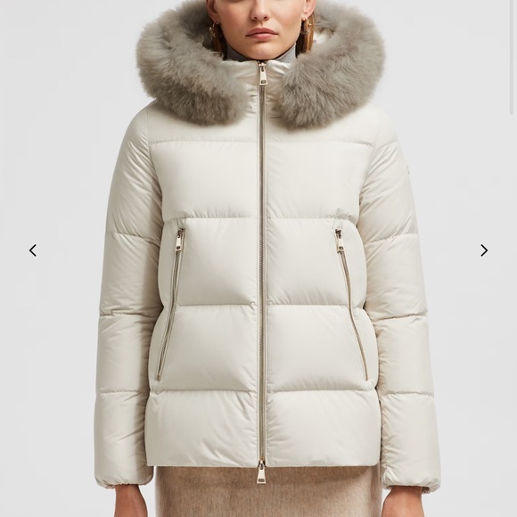 White Moncler Laichefur Hooded Short Down Jacket - Picture 4 of 16